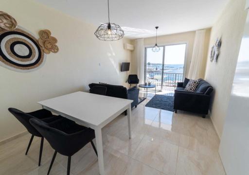 Castle Apartment Paphos Luaran gambar